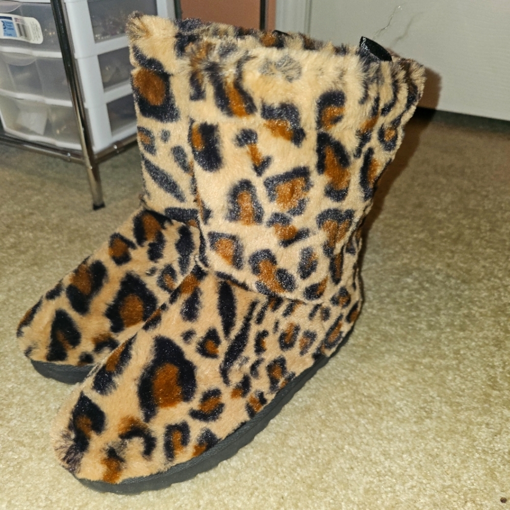 ANIMAL PRINT